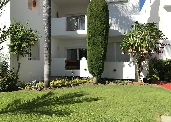 Apartment Costalita, Direct Access, Ground Floor, Salt Water Pool Estepona